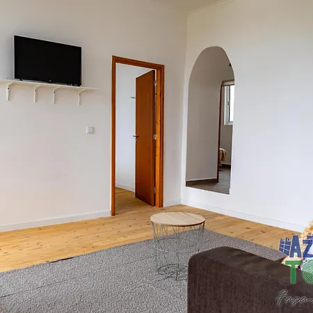 Casa Da Ribeirinha T3 *